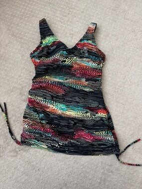 Croft & Barrow Black Swim Tankini with Multicolor Dot Waves